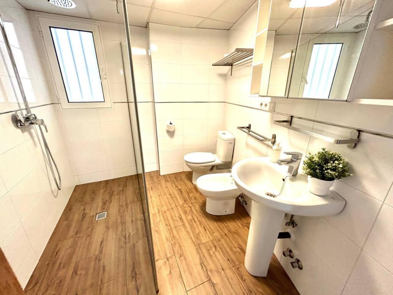 Plaza Europa Mas Que Apartamentos Murcia Bagian luar foto