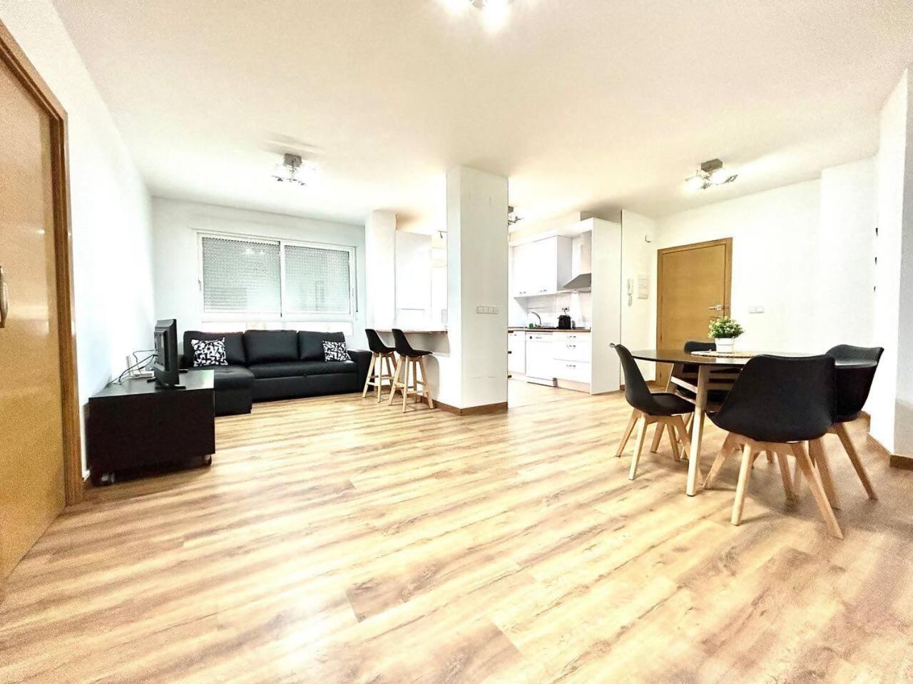 Plaza Europa Mas Que Apartamentos Murcia Bagian luar foto